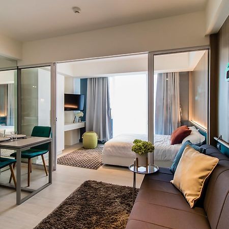 Azure Urban Beach Resort Manila By Radlett Zewnętrze zdjęcie