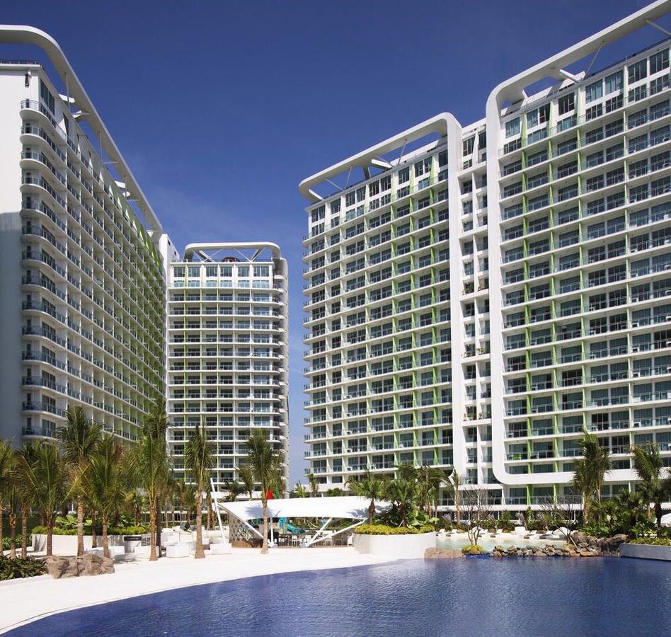 Azure Urban Beach Resort Manila By Radlett Zewnętrze zdjęcie