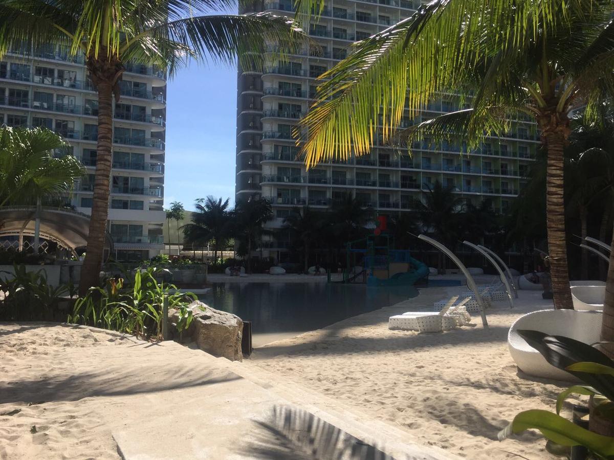 Azure Urban Beach Resort Manila By Radlett Zewnętrze zdjęcie